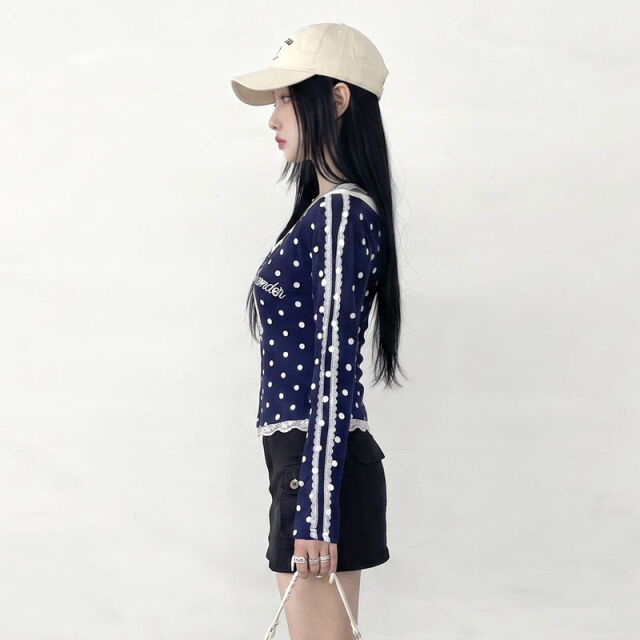 ドットナンバリングオフショルダーTシャツ