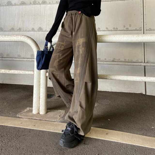 ブリーチラインロゴカットワイドパンツ