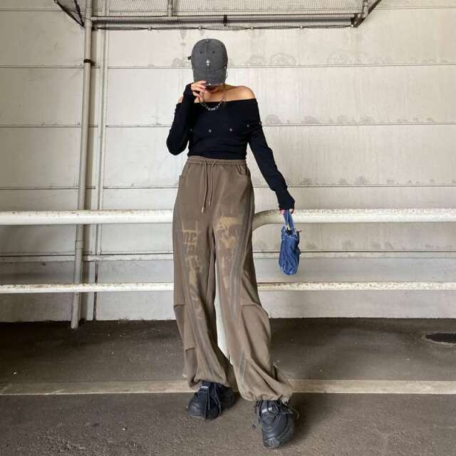 ブリーチラインロゴカットワイドパンツ