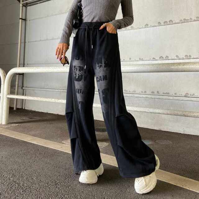 ブリーチラインロゴカットワイドパンツ