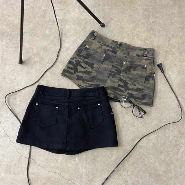 ボタンミニスカート