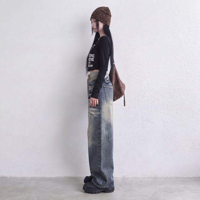 バックロゴ刺繍デニムワイドパンツ