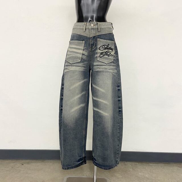 バックロゴ刺繍デニムワイドパンツ