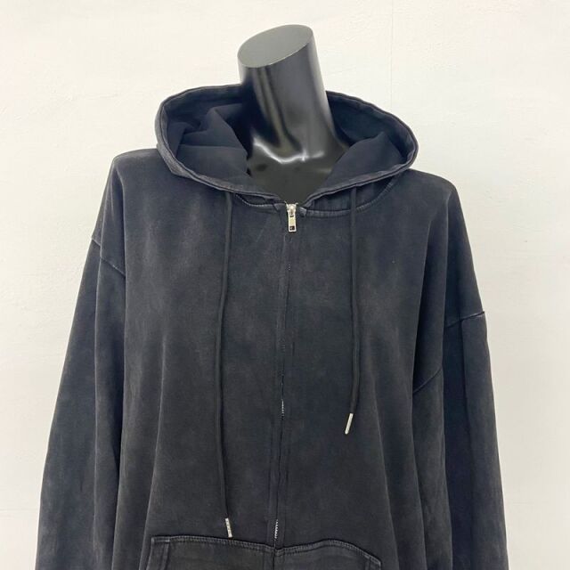 バック裾ロゴブリーチビッグパーカー