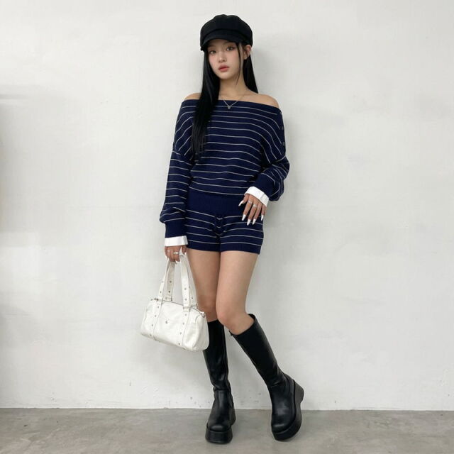 ボーダーオフショルダープルオーバーセットアップ