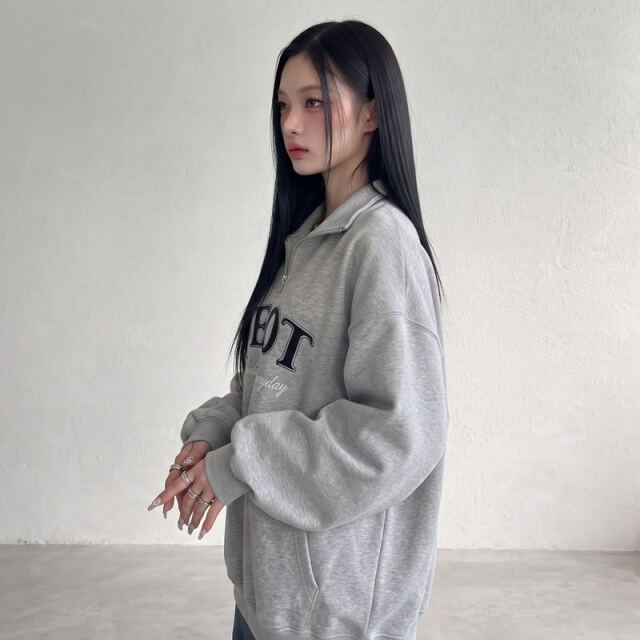 ハーフZIPロゴチュニック　