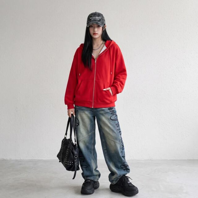 バックロゴZIPパーカー