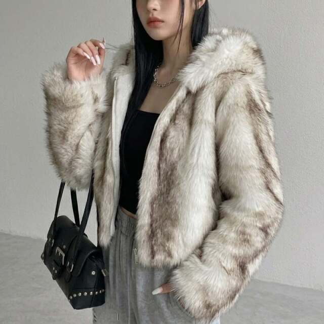 ファーフードブルゾン