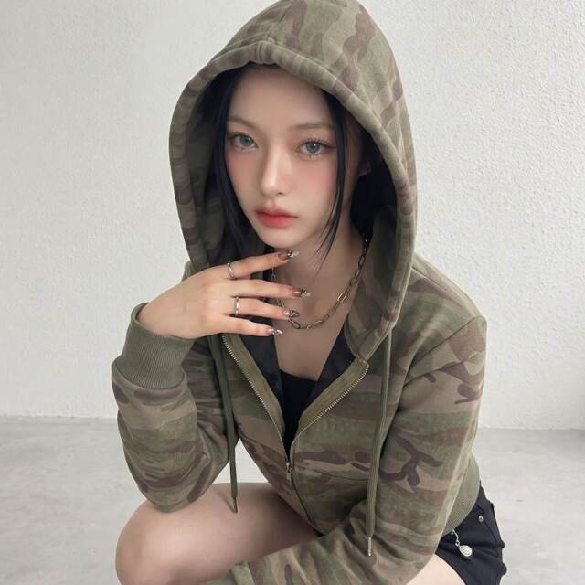 迷彩パーカー