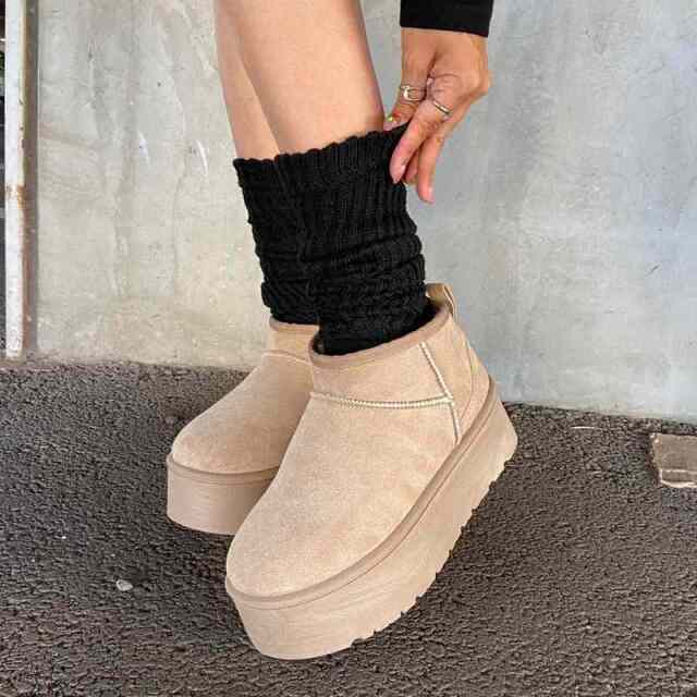 フェイクムートンブーツ