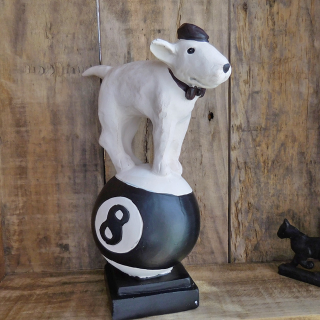 COVENTGARDEN コベントガーデン ブルテリア エイトボール 犬 置物