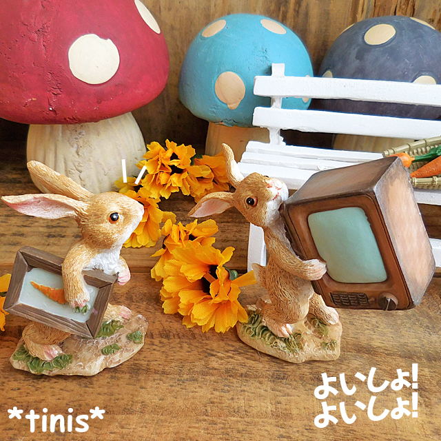 スケッチブック抱え ウサギ 兎 ラビット 置物 ミニチュア オブジェ Rabbit 