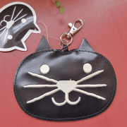 ハナネコちゃん　フェイス　パスケース　リール付き　ICカードケース　定期入れ　黒猫