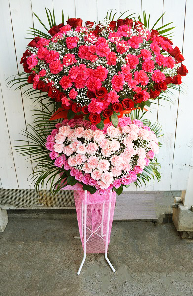 大きなハート　２段豪華お祝いスタンド　赤ピンク系