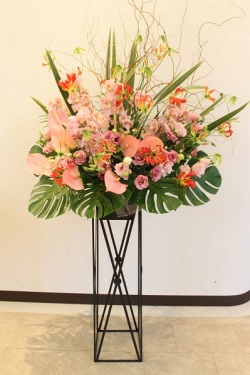 ピンク系お祝いスタンド　アイアンアートスタンド　