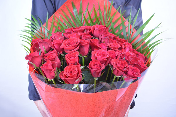 薔薇　3号 生花】バラ(赤) 品種おまかせ【60cm/愛知県】｜Flower Smith