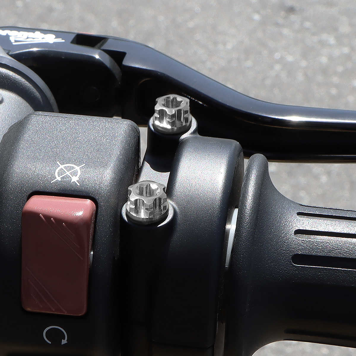 Z900RS 64チタン スロットルケース用 ボルトセット Type2 シルバー BS0029 【メール便可】