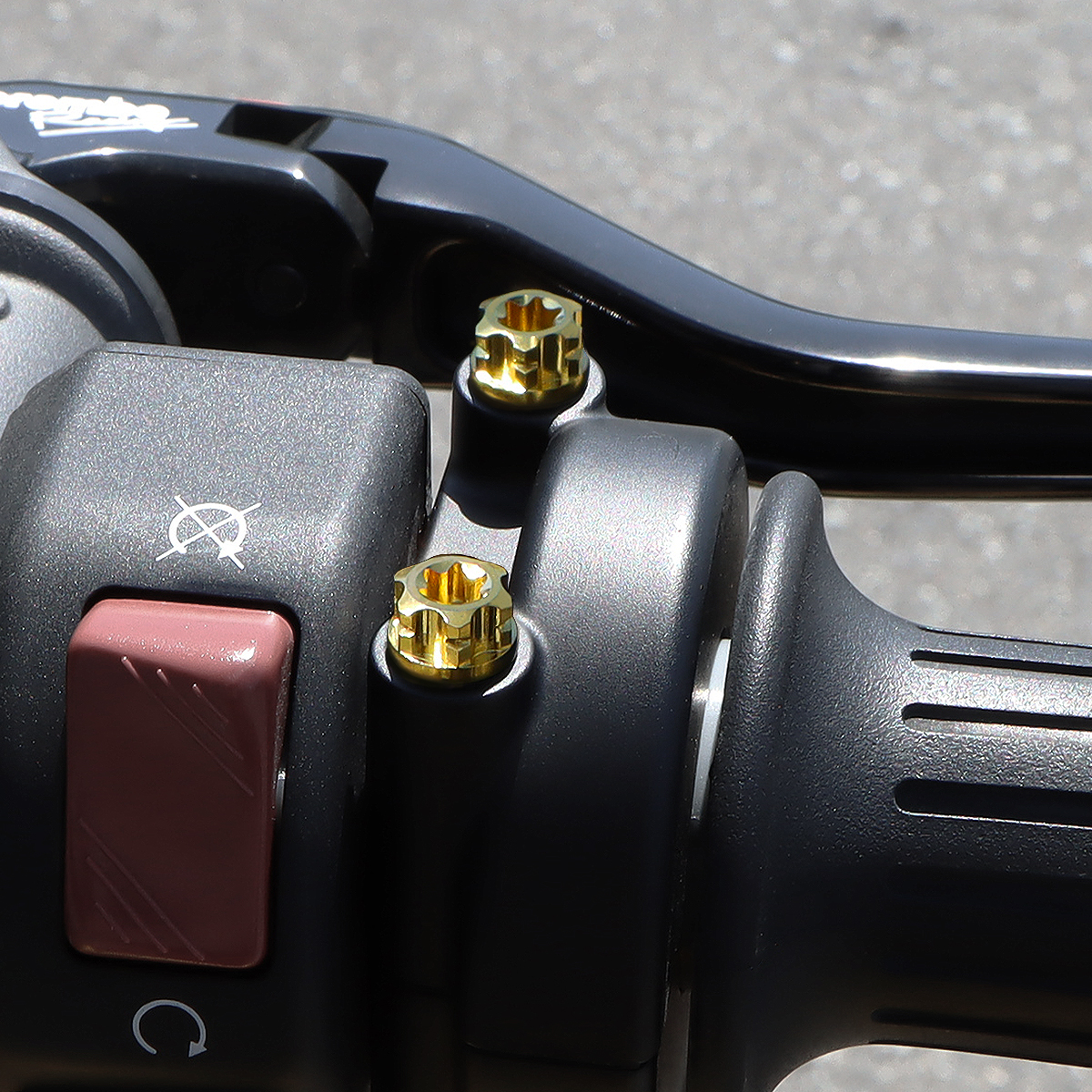 Z900RS 64チタン スロットルケース用 ボルトセット Type2 ゴールド BS0030 【メール便可】