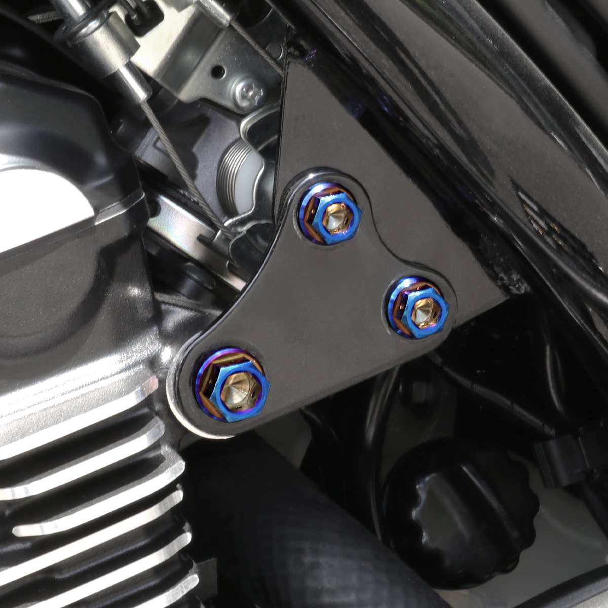 Z900RS 64チタン エンジンヘッドマウント用 ボルトセット 焼きチタンカラー BS0035 【メール便可】