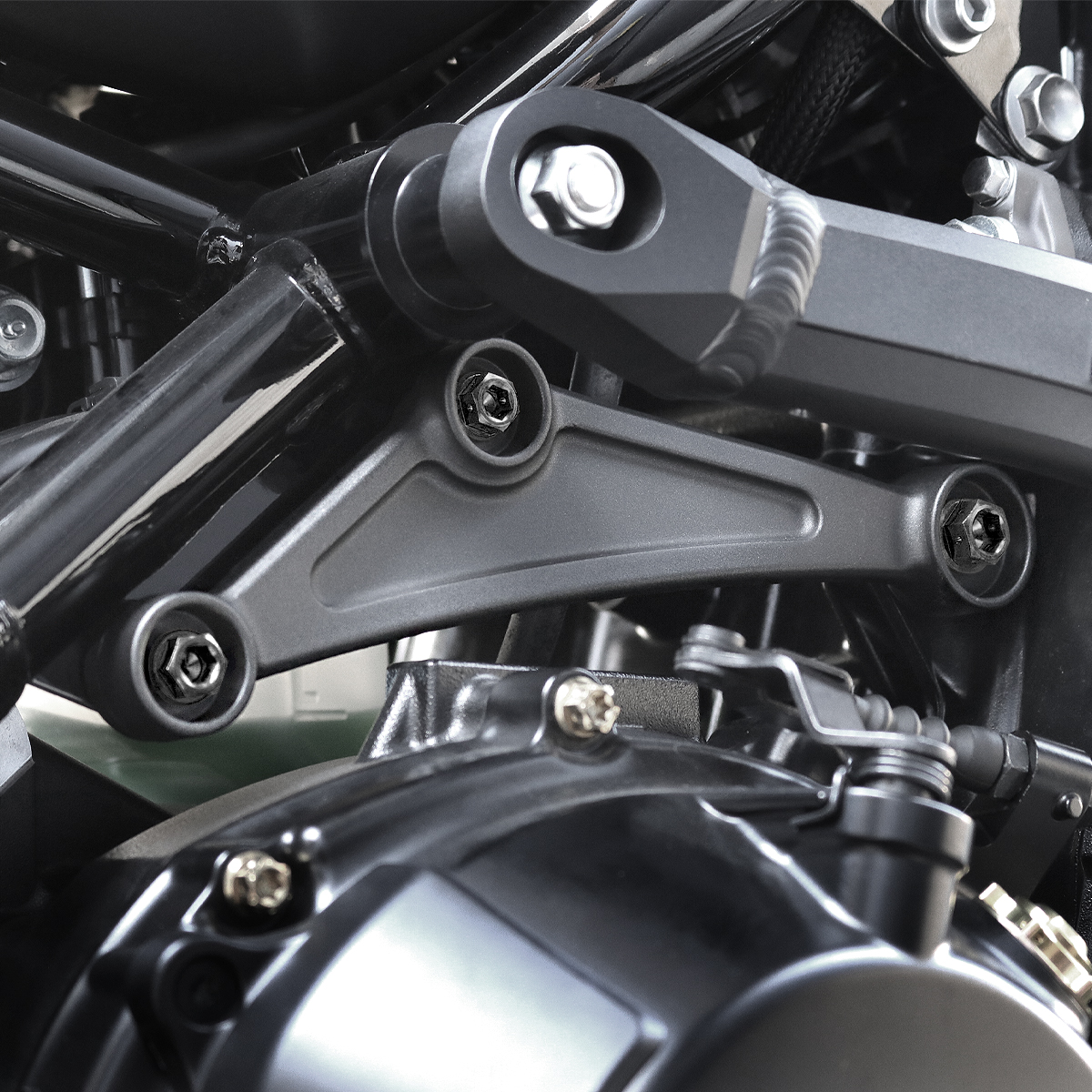 TECH-MASTER (テックマスター) Z900RS 64チタン リアエンジンマウント用 ボルトセット ブラック BS0040 【メール便可】