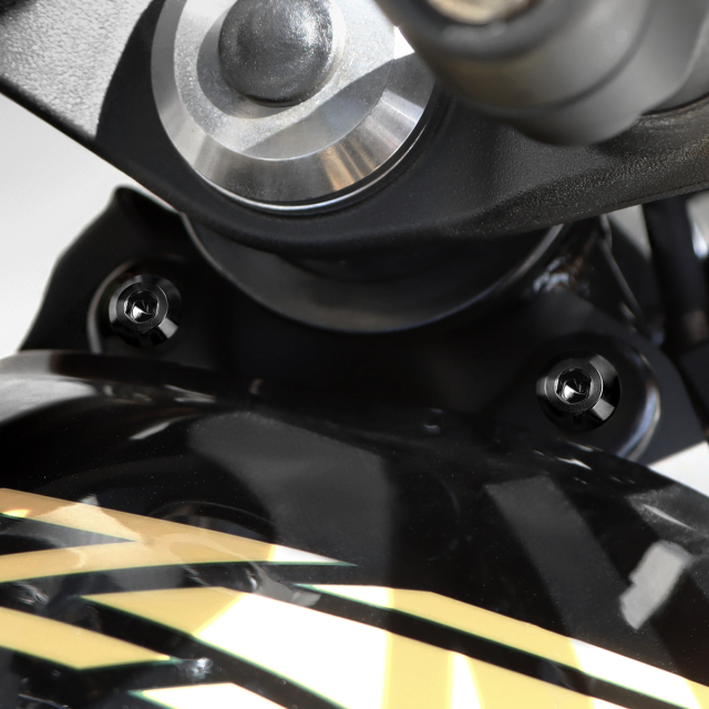Z900RS 64チタン タンク用 ボルトセット ブラック BS0097 【メール便可】