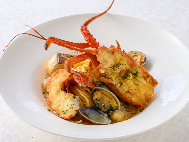 伊勢海老と魚介のパスタソース《冷凍》【２人前】