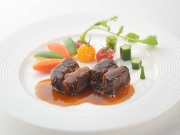 松阪牛　赤ワインブレゼ　（2人前）　《冷凍》