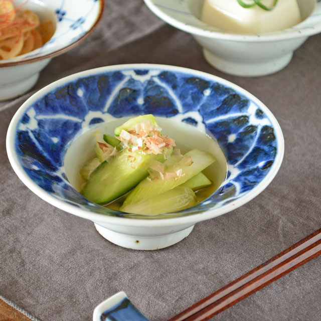 砥部焼 小皿 鉢 18皿 砥部焼の和食器 東吉窯の小鉢 【砥部工房 からくさ】