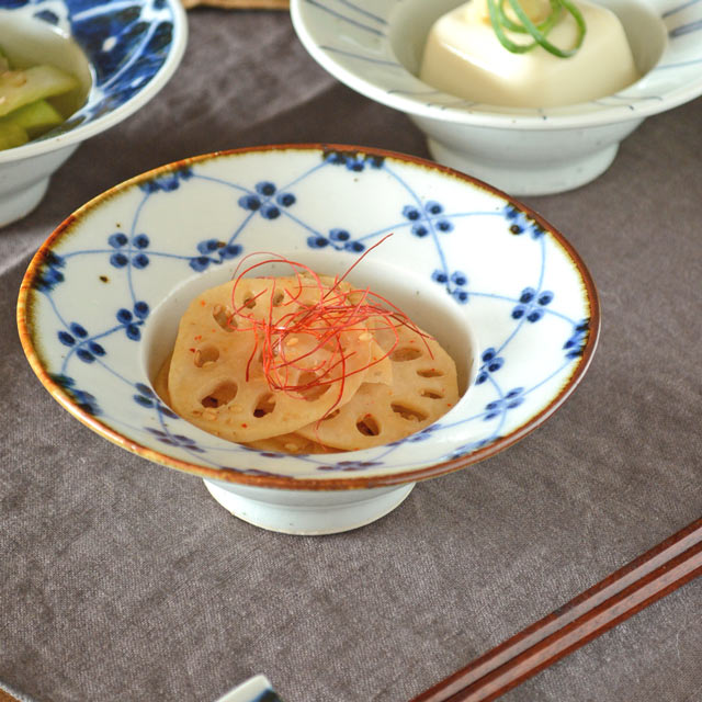 和食器・砥部焼　梅の縁付鉢(4寸)