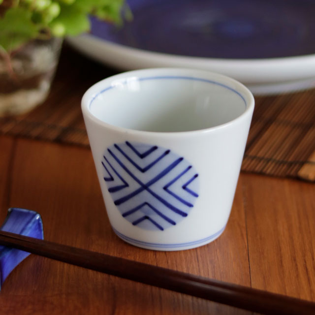 【砥部焼 梅山窯】ごす丸紋のそばちょこ