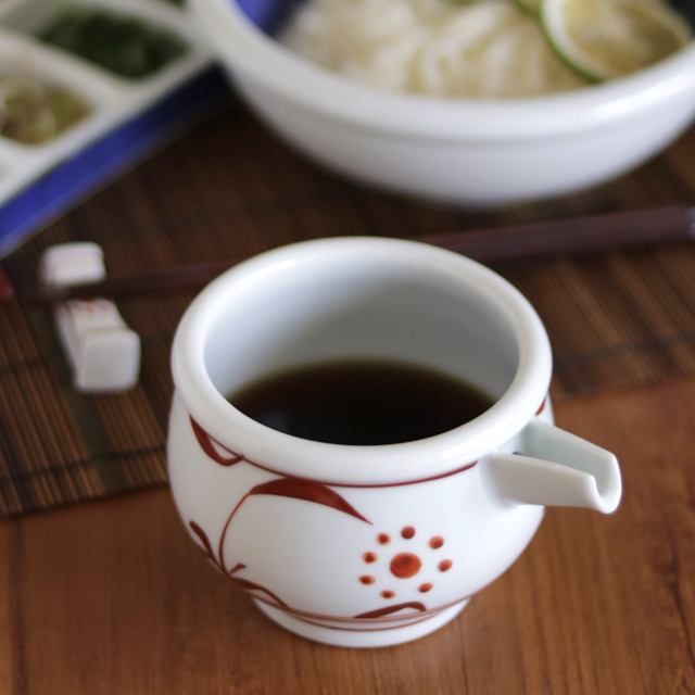 【砥部焼 梅山窯】赤太陽の片口