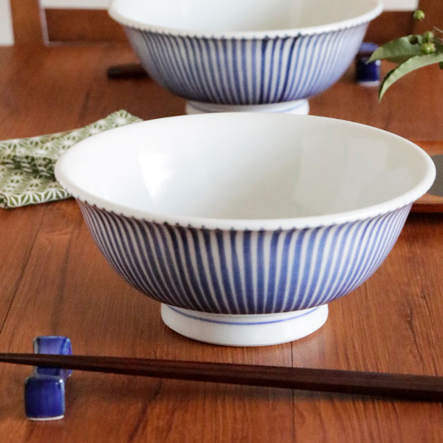 砥部焼の和食器 梅山窯の丼鉢【砥部工房 からくさ】