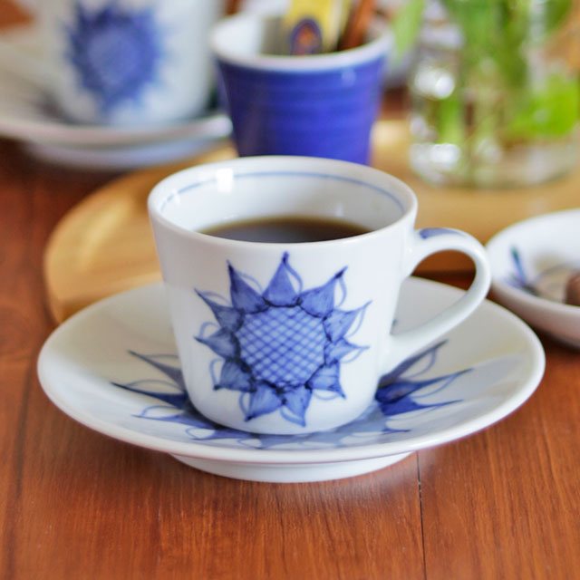 【砥部焼 梅山窯】ひまわりのコーヒーカップ