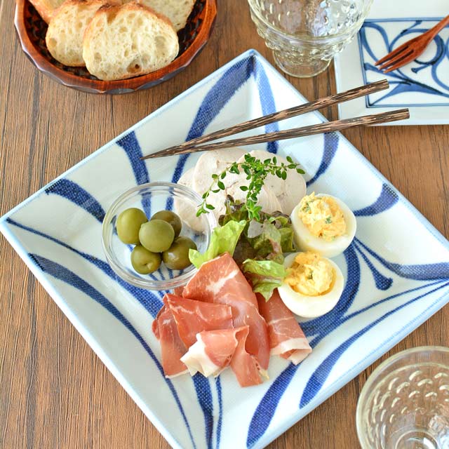 和食器・砥部焼　梅山窯の角皿