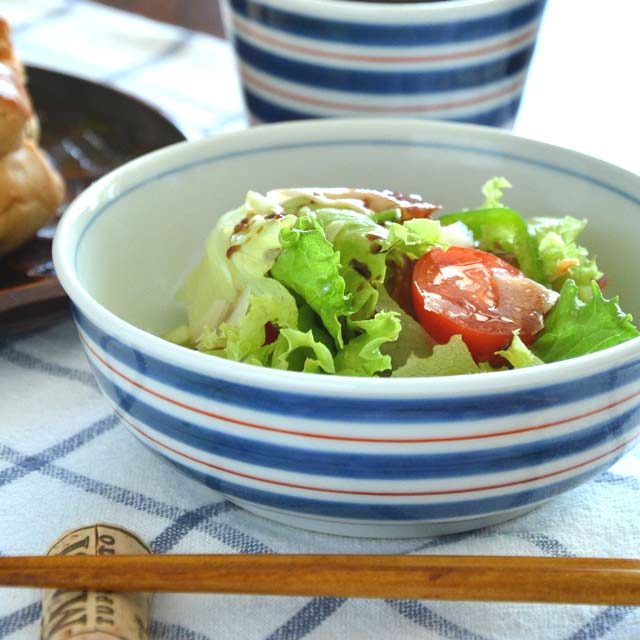 和食器・砥部焼　あい赤ラインの多用鉢（4.7寸）