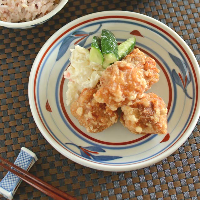 和食器・砥部焼　みつ葉の切立丸皿(6寸)