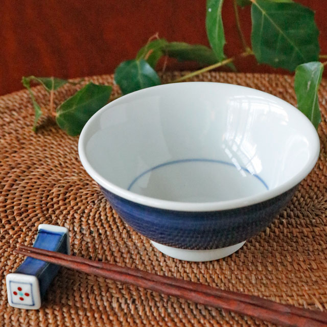 和食器・砥部焼　梅山窯の茶碗