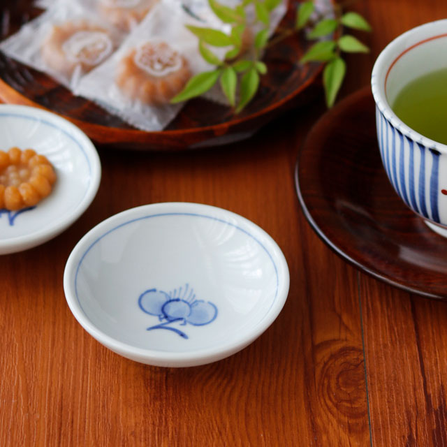 和食器・砥部焼　梅山窯の小皿