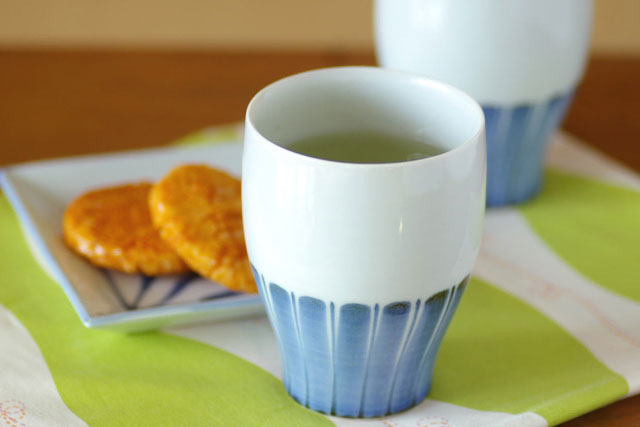 【砥部焼 梅山窯】たてしま柄のフリーカップ