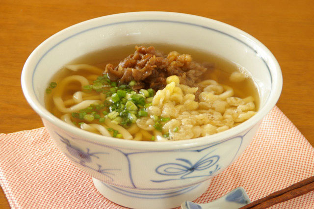 【砥部焼 梅山窯】なずなの反丼鉢（6寸）○