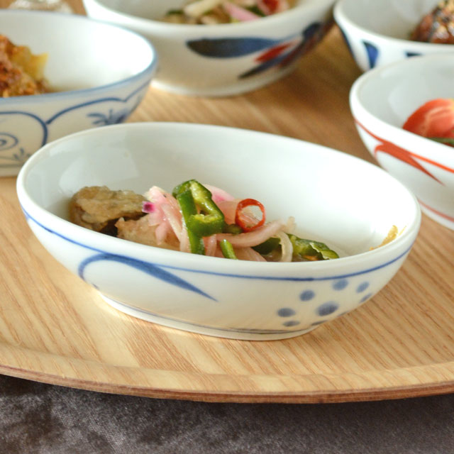 和食器・砥部焼　太陽柄の舟型小鉢