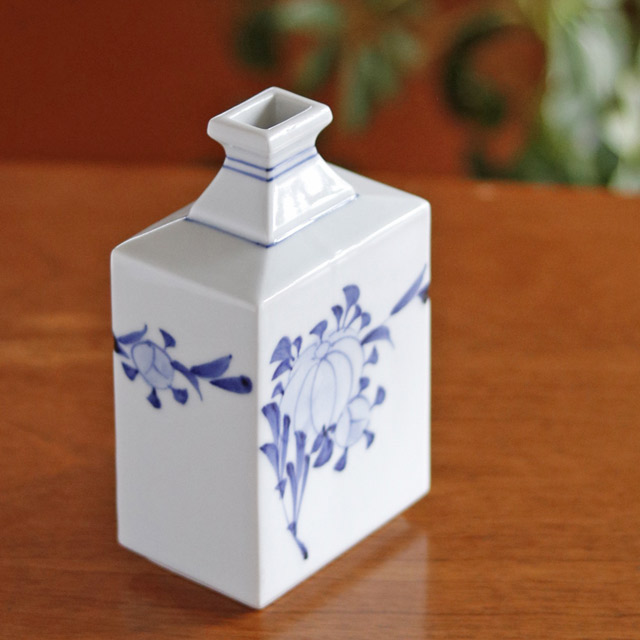 和食器・砥部焼　梅山窯の角花瓶