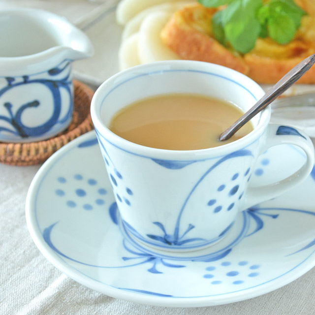 和食器・砥部焼　太陽柄のコーヒーカップ