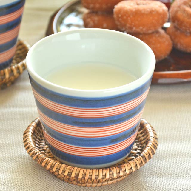 和食器・砥部焼　ごす細赤線のそばちょこ