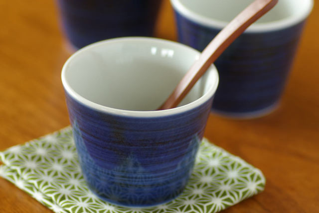 和食器・砥部焼　藍色のそばちょこ