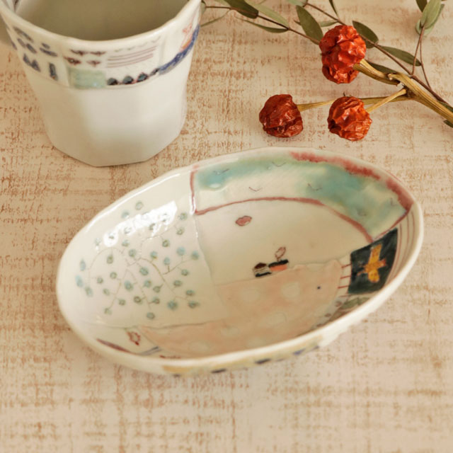 ③砥部焼　生石窯　西山千代子　貼り合わせ　美品 Amazon.co.jp: 砥部焼 生石窯 西山千代子 貼り合わせ t03 : おもちゃ