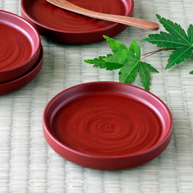 砥部焼の和食器 香川漆器のコースター 【砥部工房 からくさ】