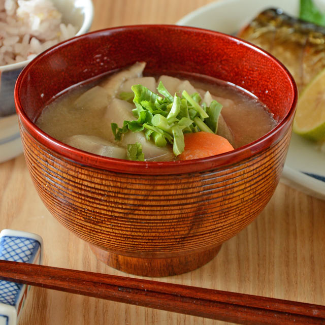 香川漆器の千筋汁碗(内後藤塗)