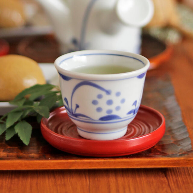 【砥部焼 梅山窯】太陽柄の反細湯呑(小)