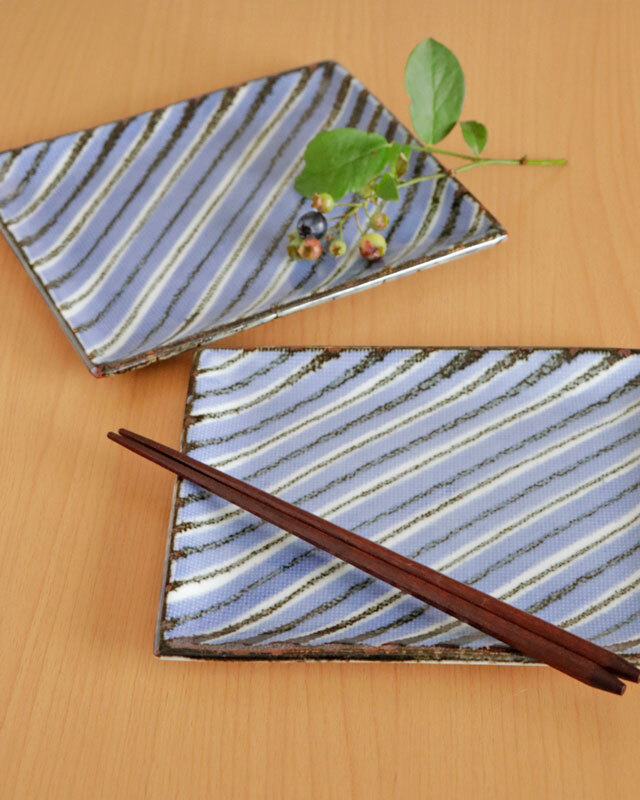 砥部焼の和食器 梅山窯の角皿 【砥部工房 からくさ】